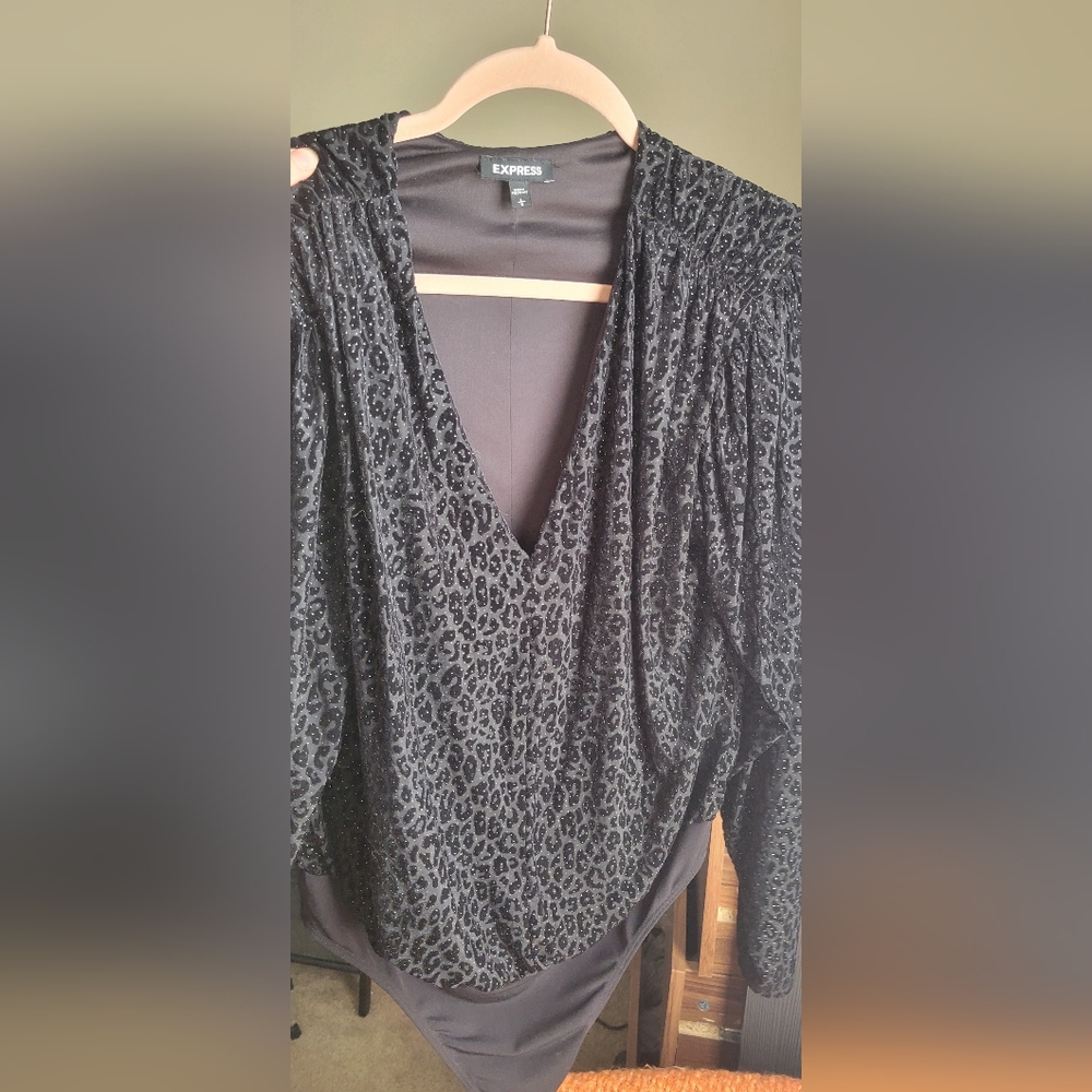 Express Cheetah Bodysuit size large - Picture 3 of 7